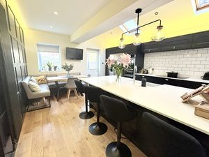 Photo 10- click for photo gallery